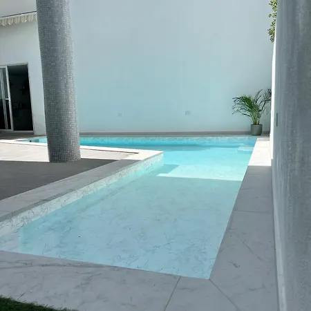 With Luxurious Pool 5 Mins Walk From The Beach * Naxxar
